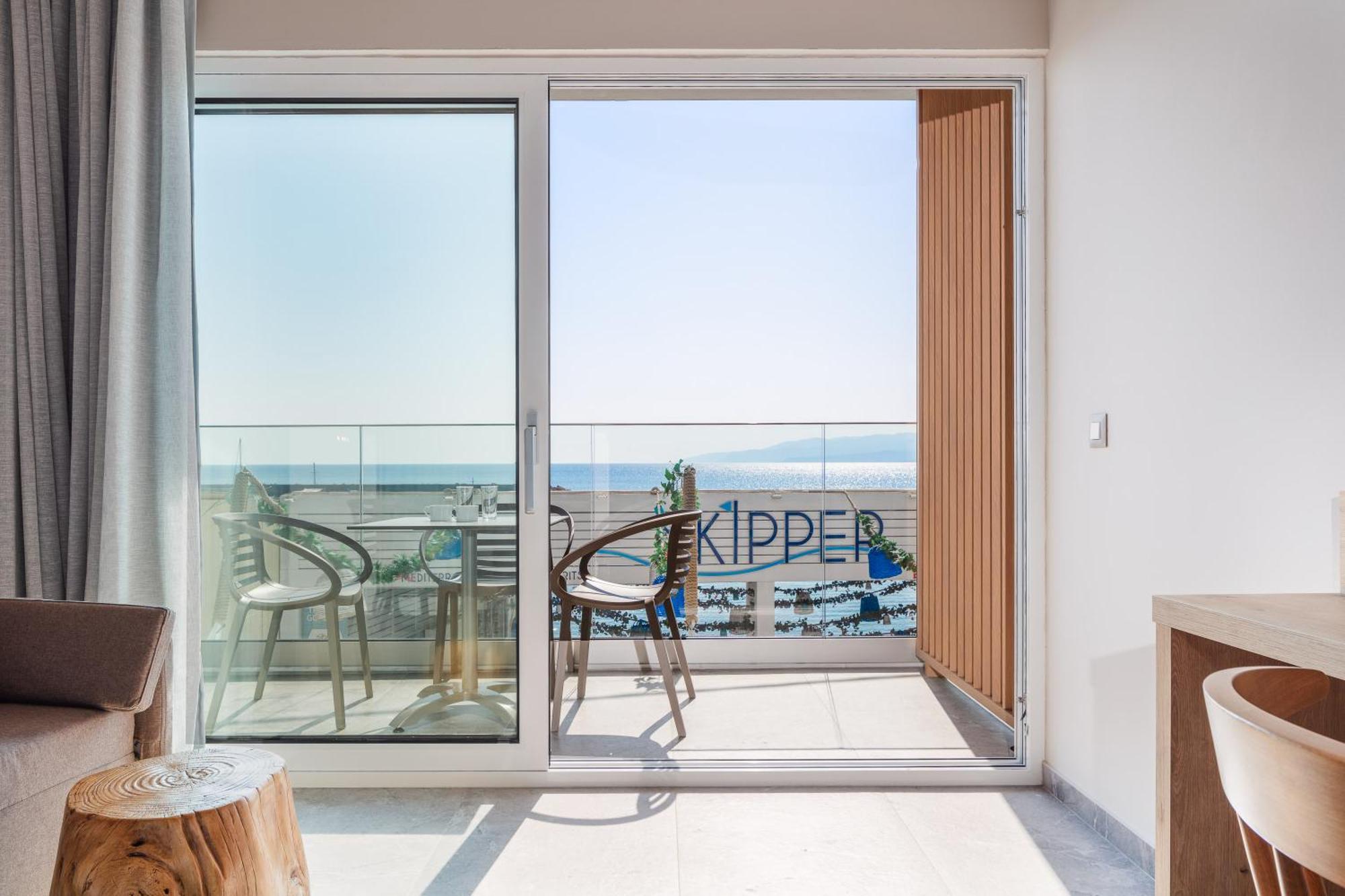 Skipper Beachfront Suites Hersonissos  Habitación foto